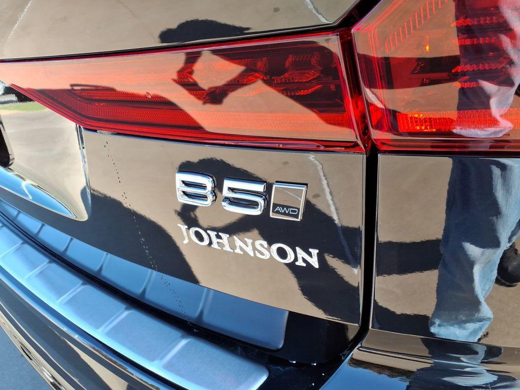 new 2026 Volvo XC60 car, priced at $60,575