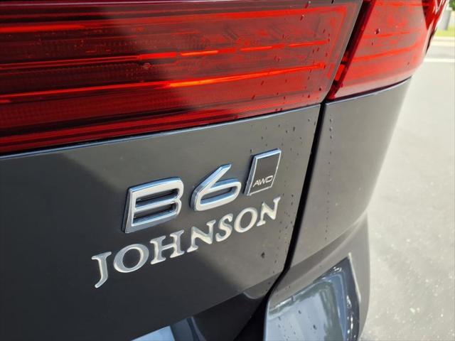 used 2022 Volvo XC60 car, priced at $41,871