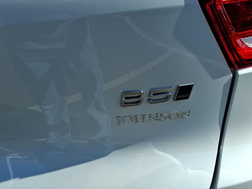 new 2026 Volvo XC40 car, priced at $47,150