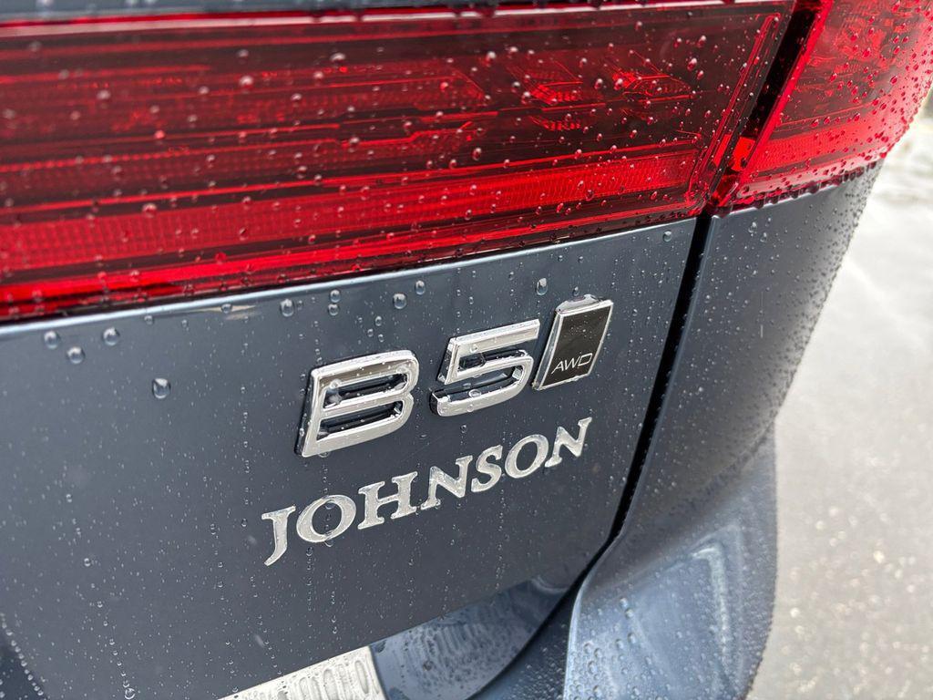 new 2026 Volvo XC60 car, priced at $54,985