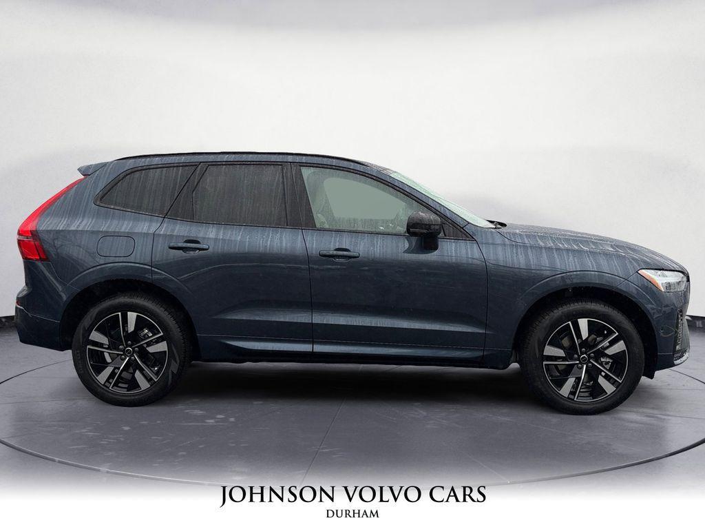 new 2026 Volvo XC60 car, priced at $54,985