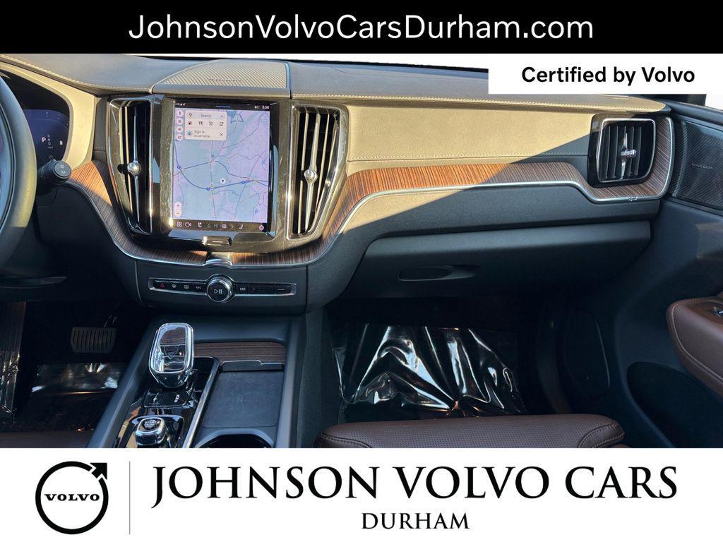 used 2022 Volvo XC60 car, priced at $30,301