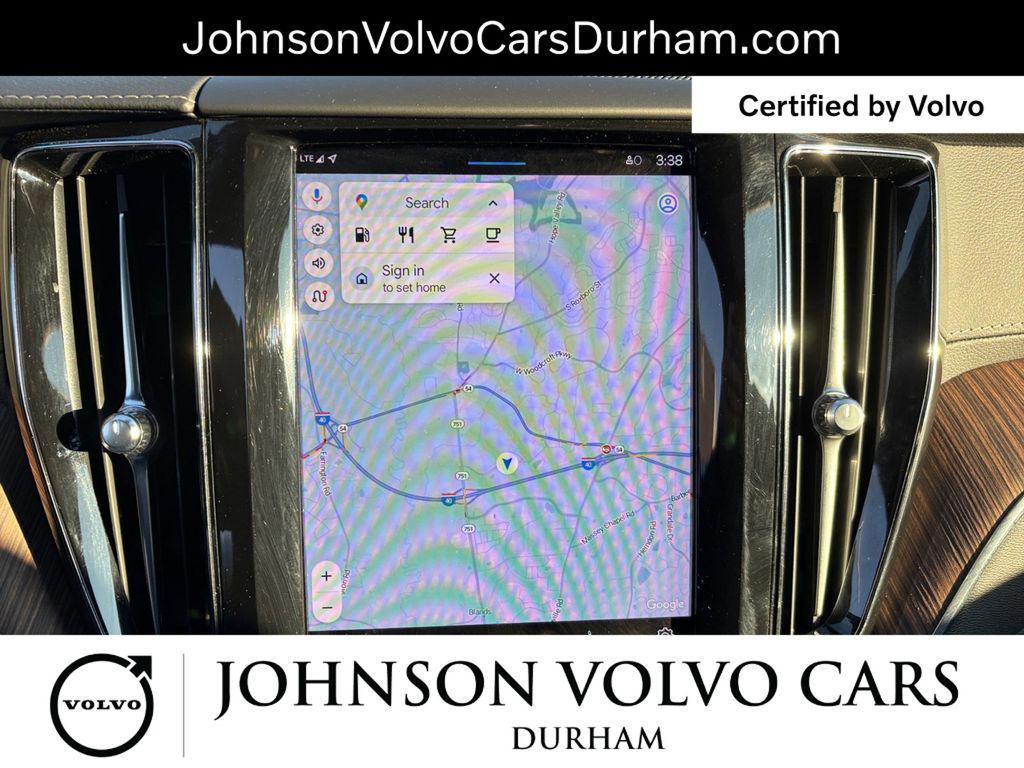 used 2022 Volvo XC60 car, priced at $30,301