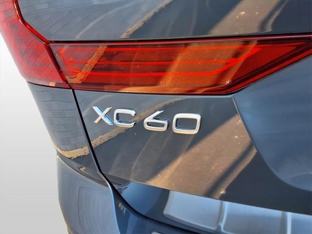 new 2025 Volvo XC60 car, priced at $55,335