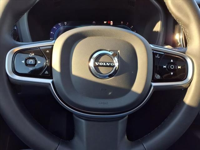 new 2025 Volvo XC60 car, priced at $54,335