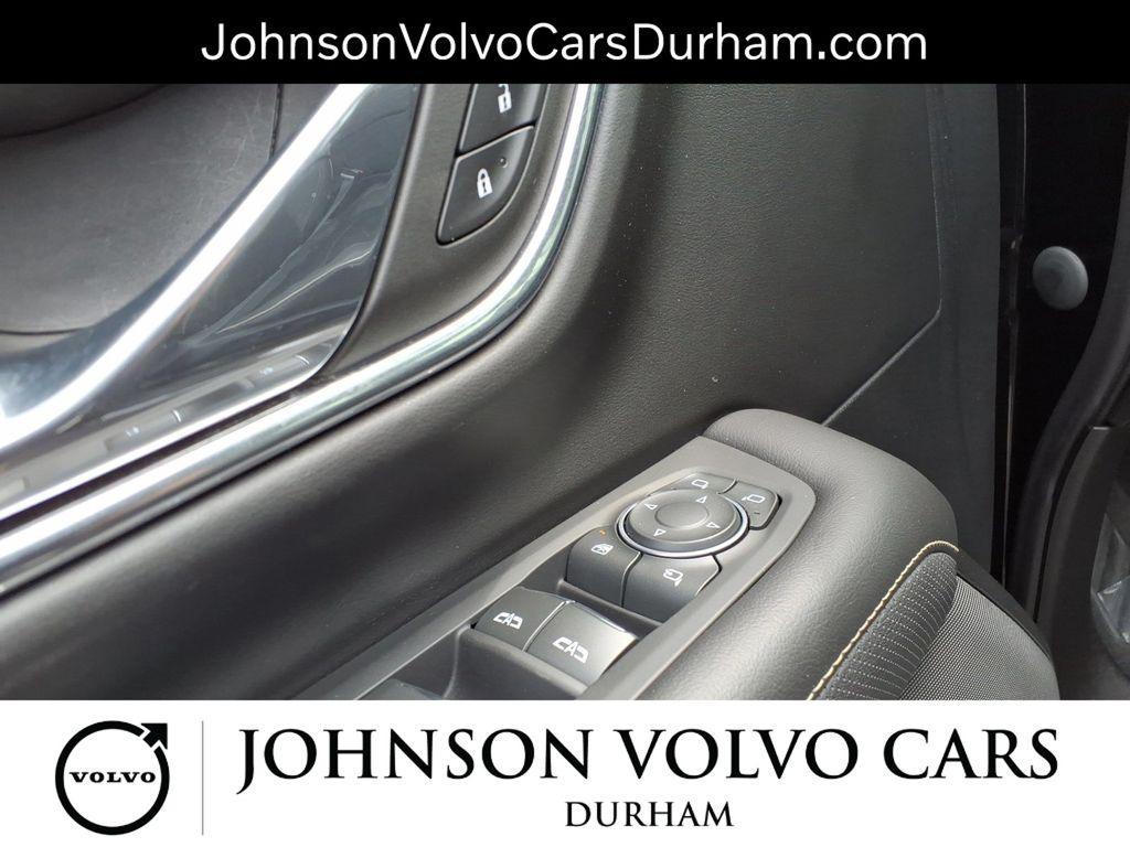 used 2023 Chevrolet Suburban car, priced at $60,903