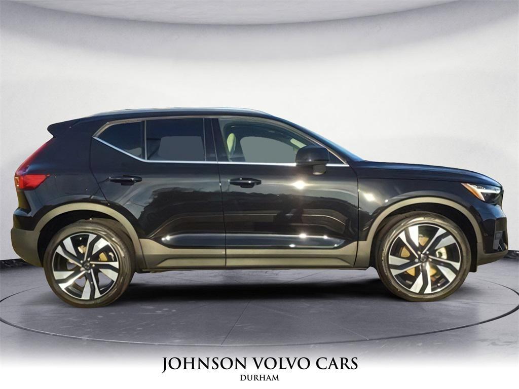 new 2025 Volvo XC40 car, priced at $49,790
