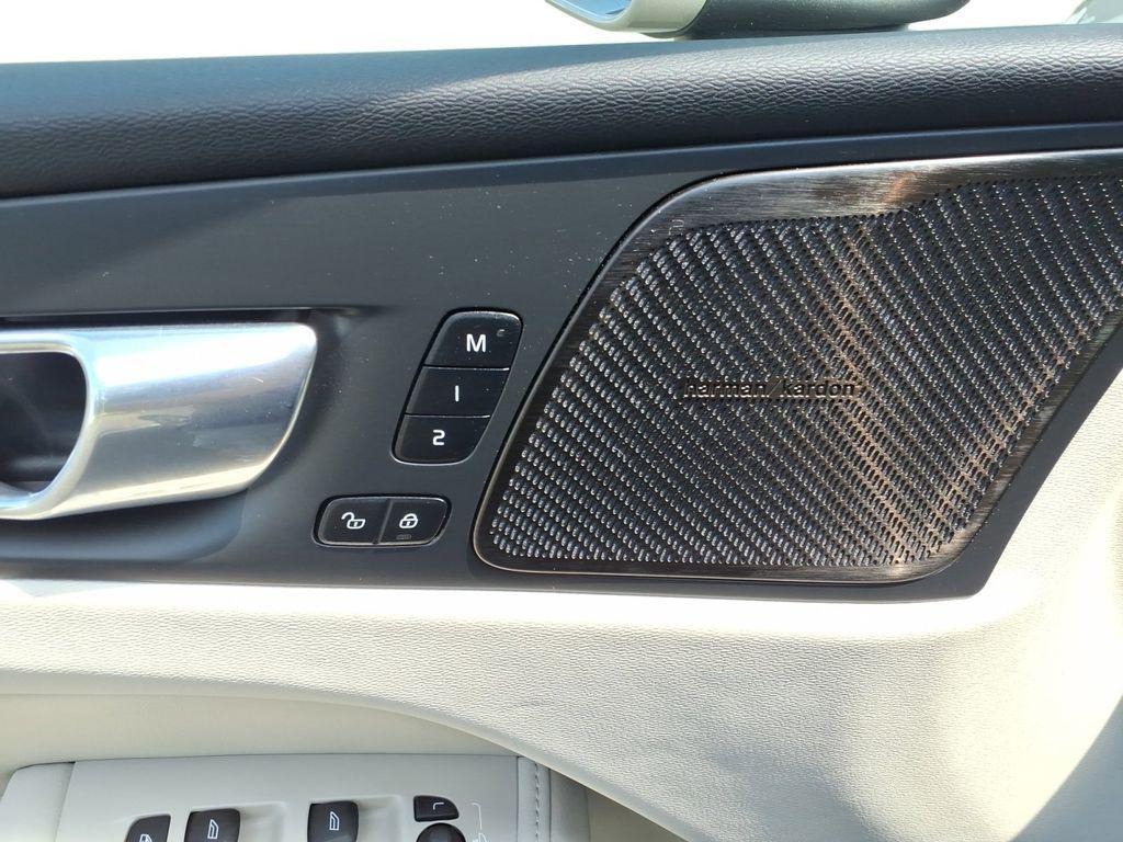 used 2023 Volvo XC60 Recharge Plug-In Hybrid car, priced at $42,941