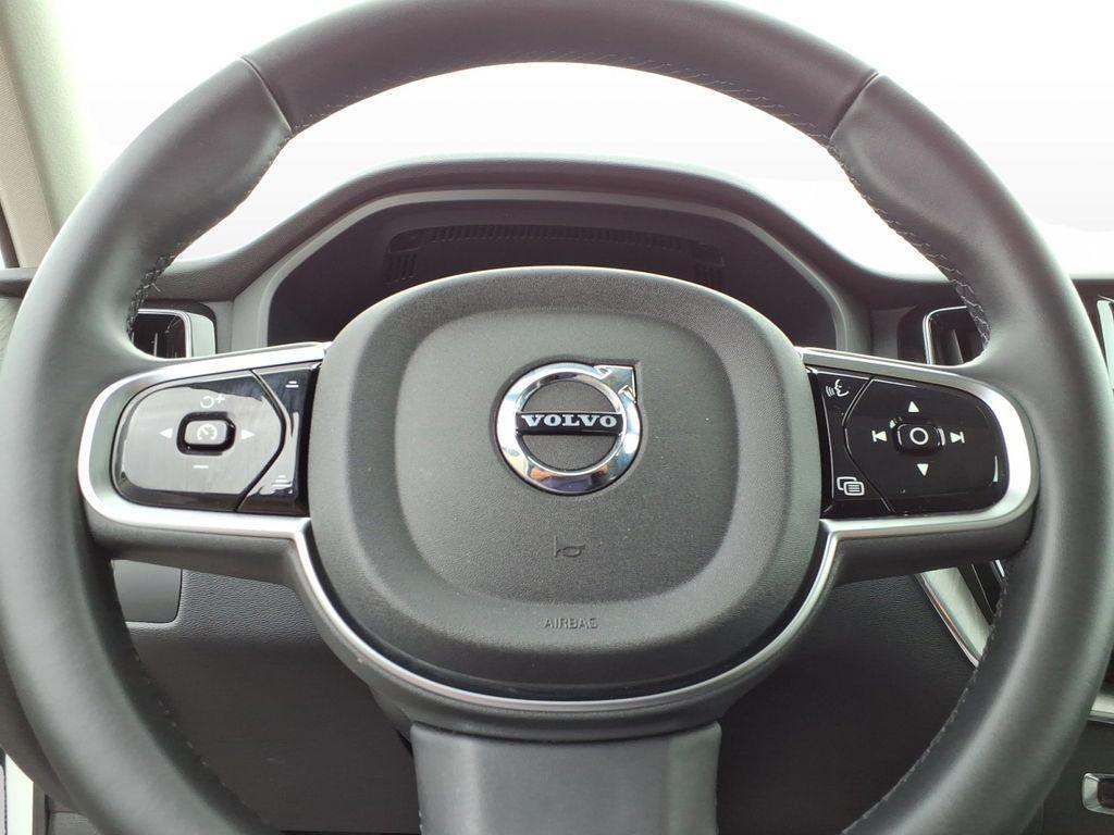 used 2025 Volvo XC60 car, priced at $40,891