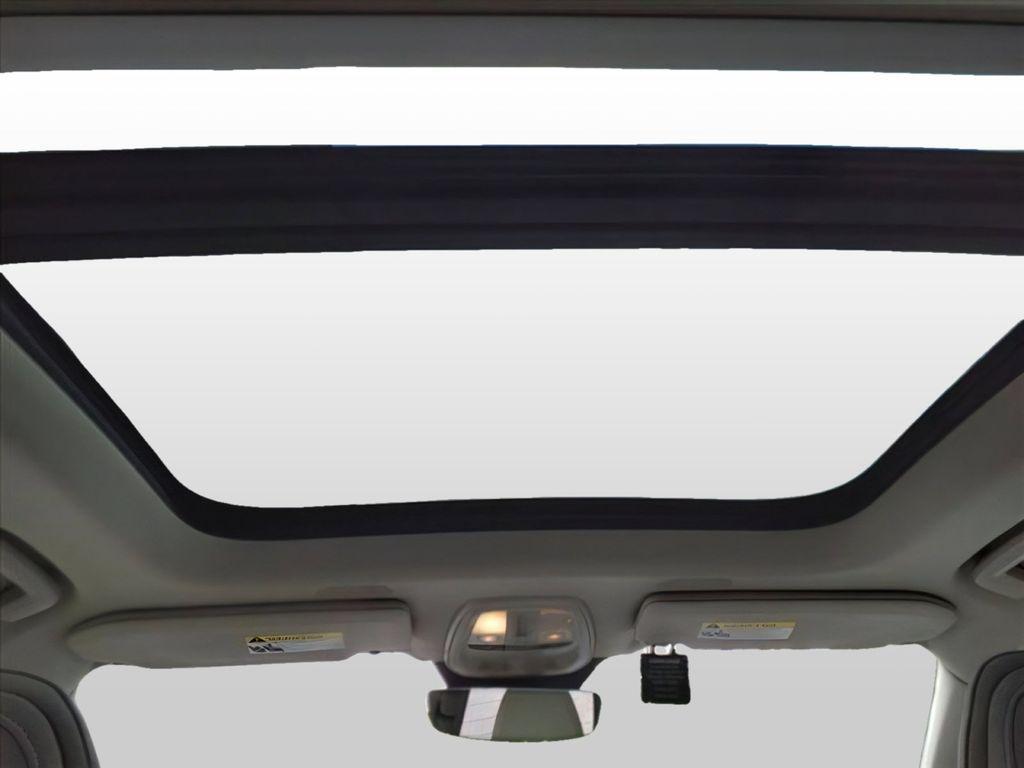 new 2025 Volvo XC90 car, priced at $58,065