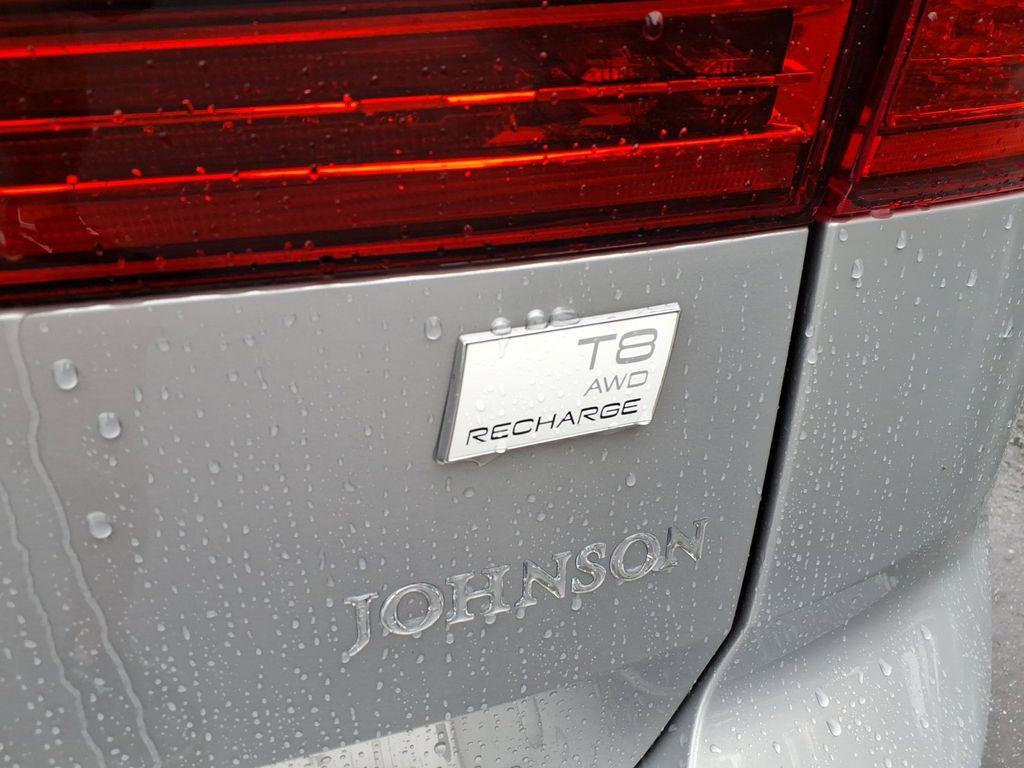 used 2022 Volvo XC60 Recharge Plug-In Hybrid car, priced at $37,444
