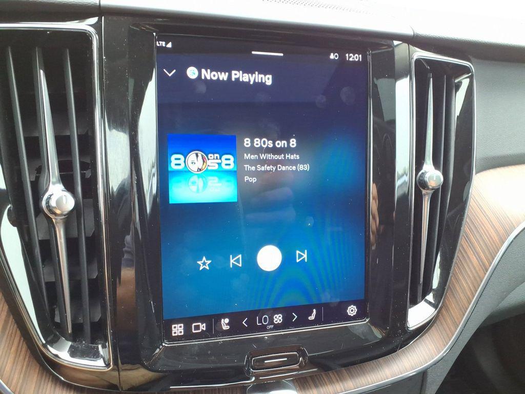 used 2022 Volvo XC60 Recharge Plug-In Hybrid car, priced at $37,444