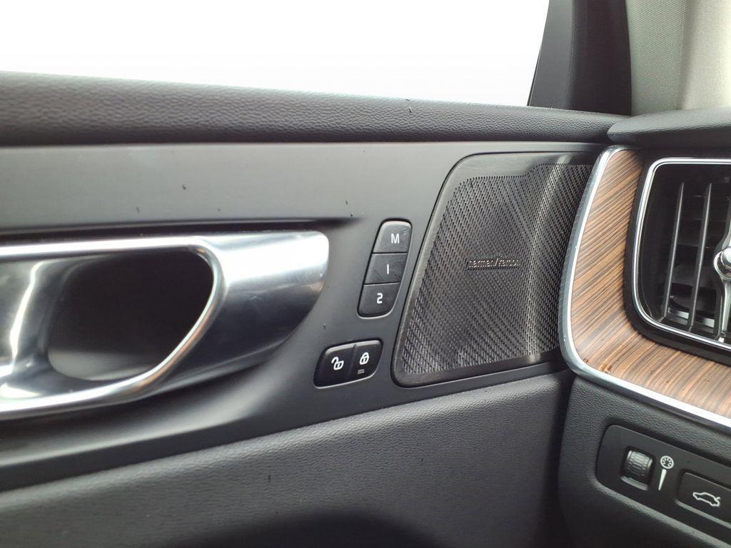 used 2022 Volvo XC60 Recharge Plug-In Hybrid car, priced at $37,444