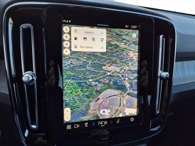 new 2025 Volvo XC40 car, priced at $46,315