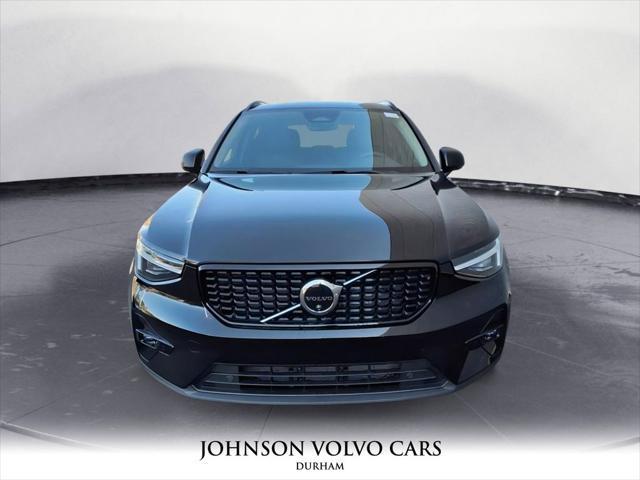 new 2025 Volvo XC40 car, priced at $46,315