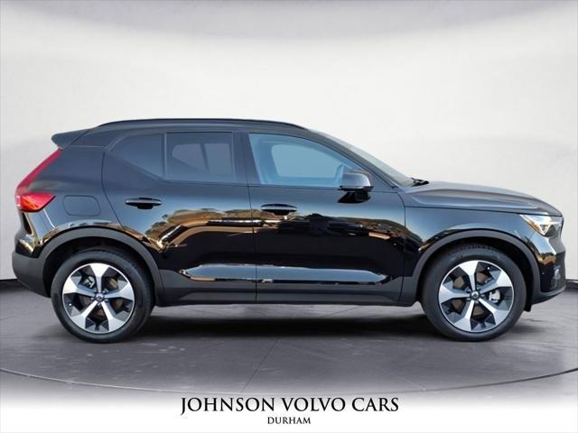 new 2025 Volvo XC40 car, priced at $46,315