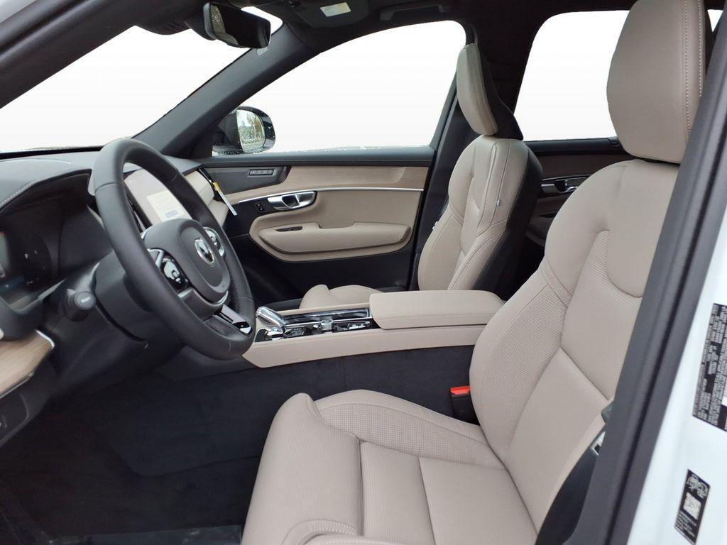 new 2026 Volvo XC90 car, priced at $72,075