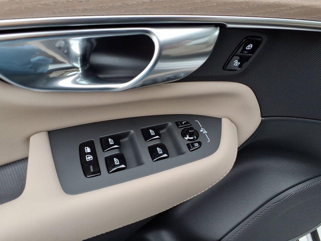 new 2026 Volvo XC90 car, priced at $72,075