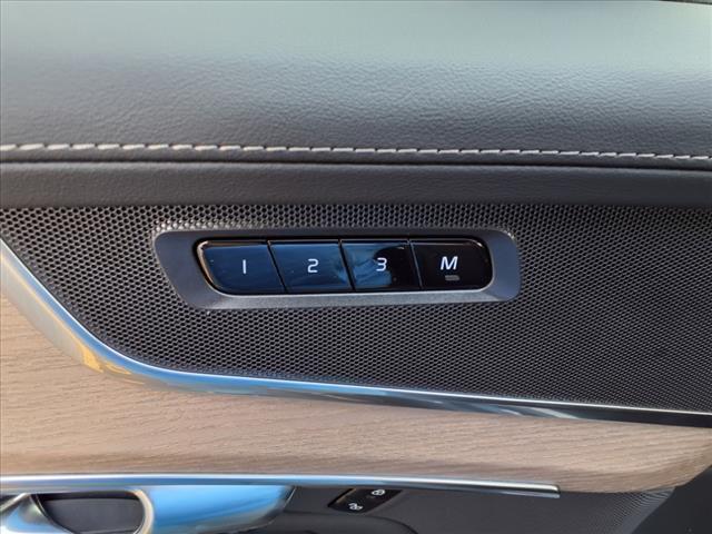 new 2025 Volvo XC90 car, priced at $63,895