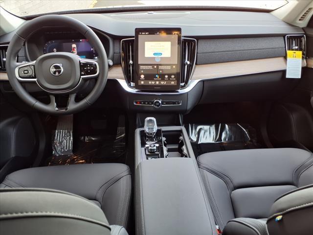 new 2025 Volvo XC90 car, priced at $63,895