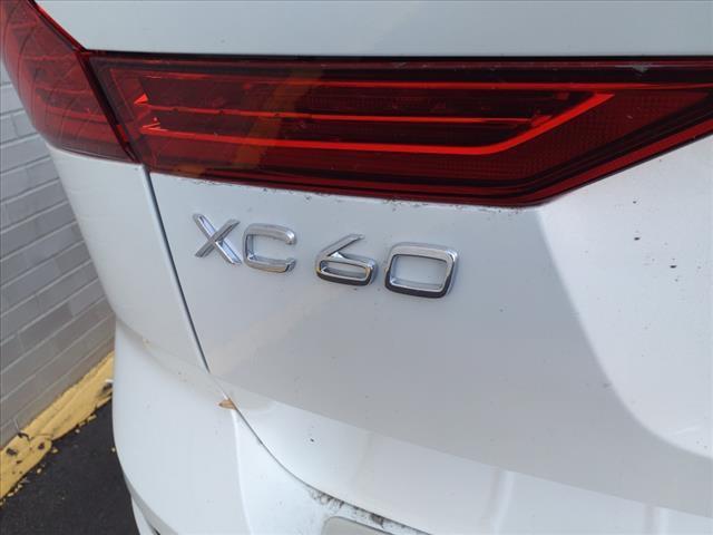 new 2025 Volvo XC60 car, priced at $57,885