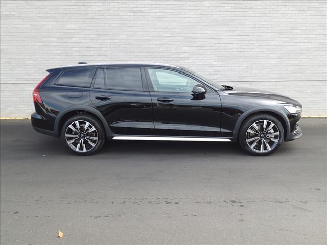 used 2023 Volvo V60 Cross Country car, priced at $42,651