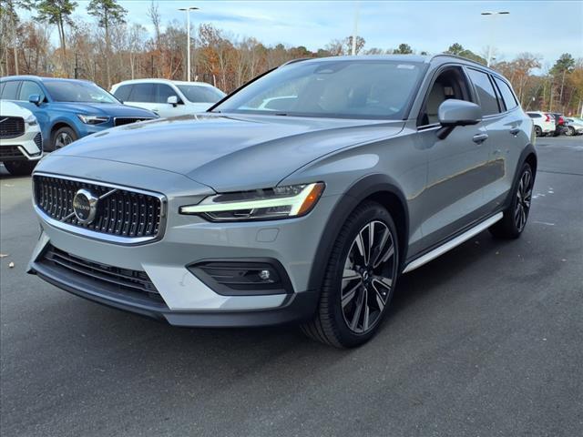 new 2025 Volvo V60 Cross Country car, priced at $58,525