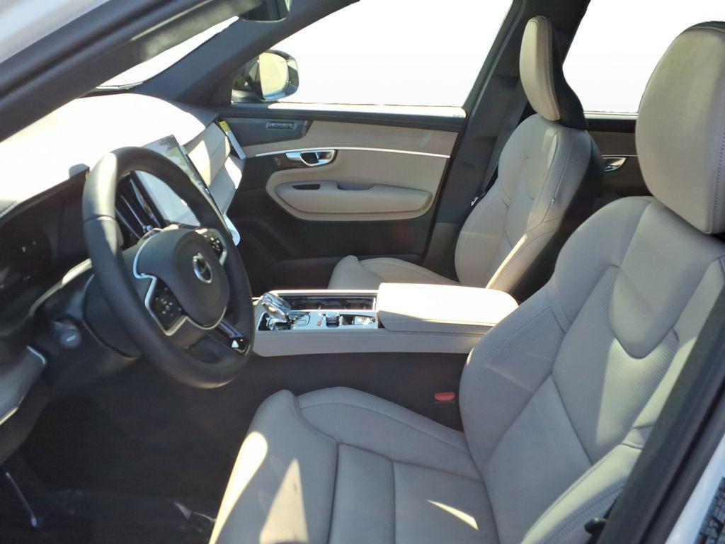 new 2026 Volvo XC90 car, priced at $72,075
