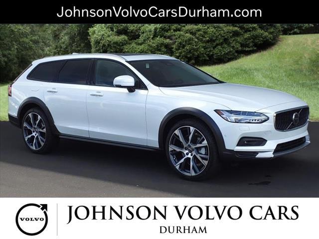 new 2025 Volvo V90 Cross Country car, priced at $68,935