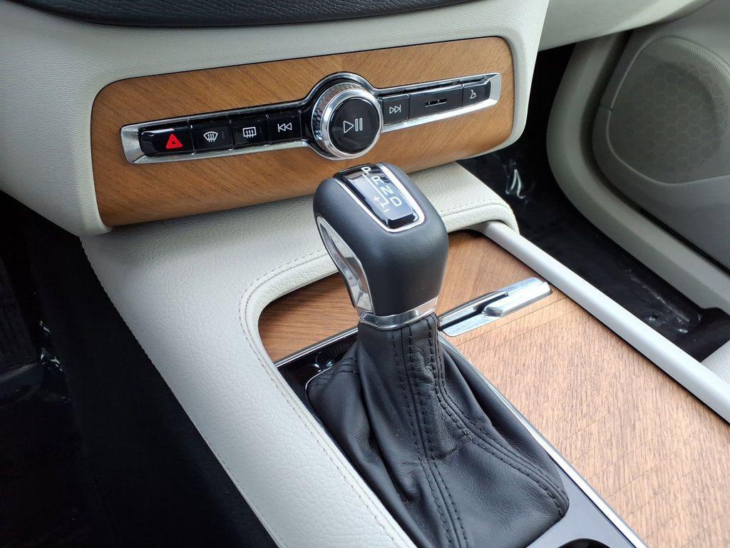 used 2022 Volvo XC90 car, priced at $40,791