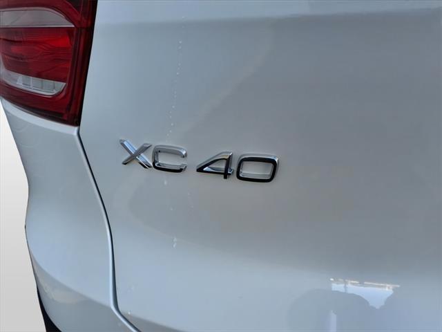 new 2025 Volvo XC40 car, priced at $47,695