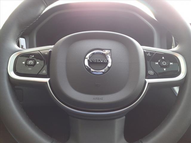 new 2025 Volvo XC60 car, priced at $54,335