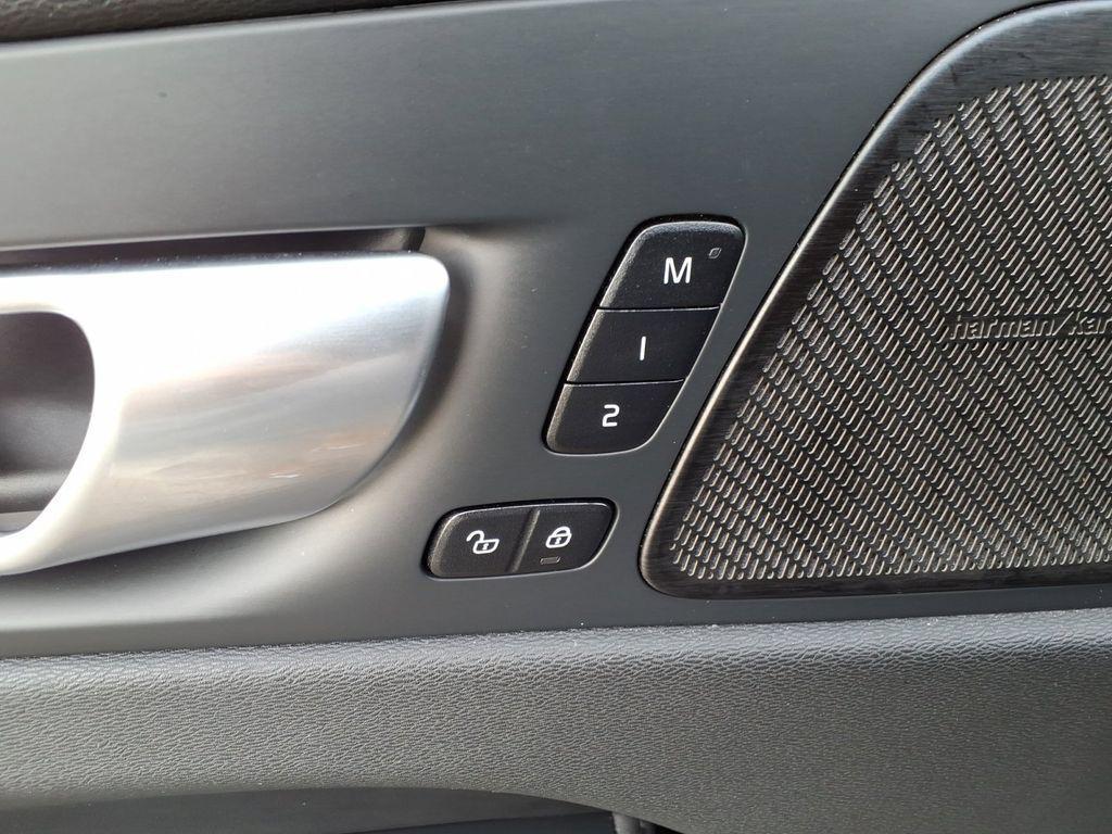 used 2024 Volvo XC60 car, priced at $35,952