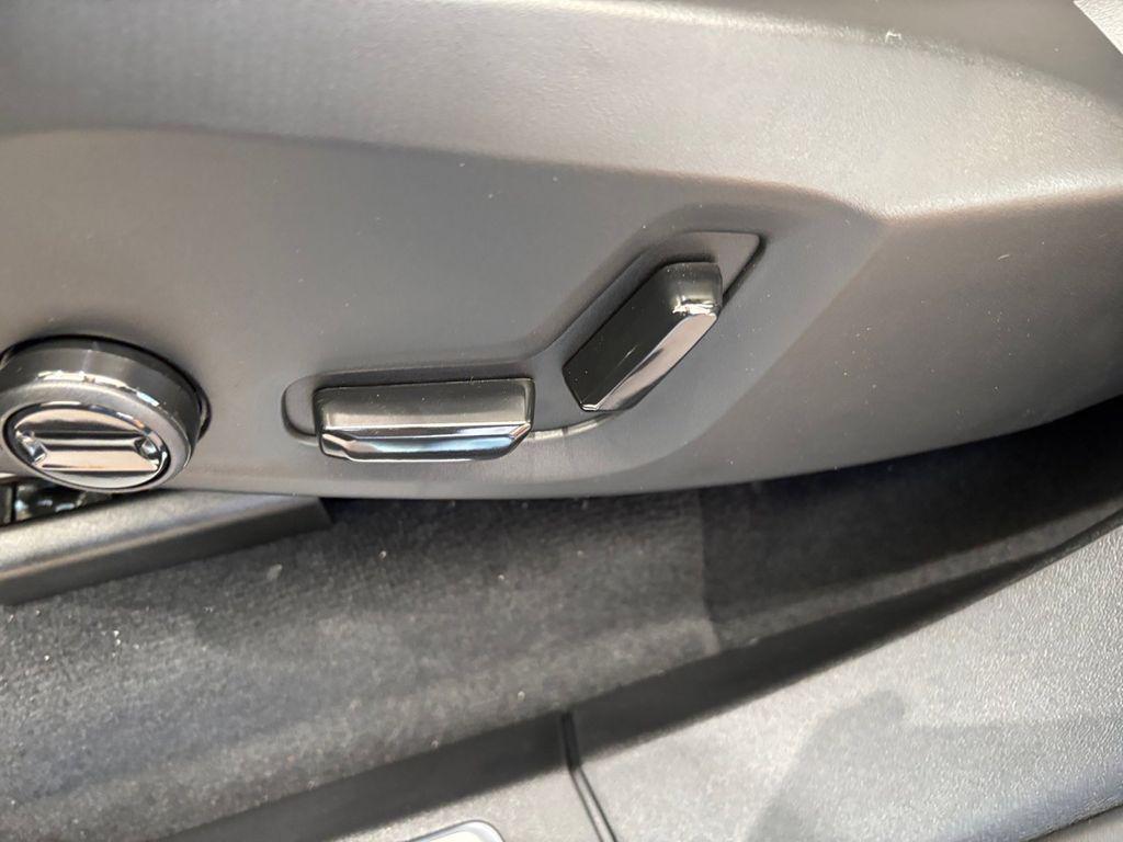 new 2026 Volvo XC90 car, priced at $68,825