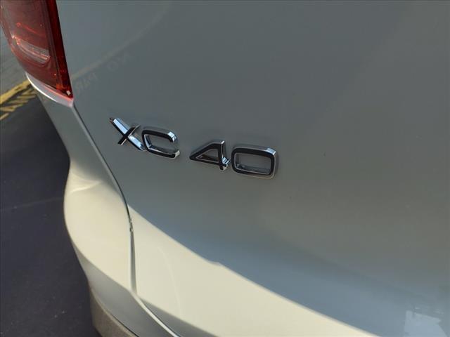 new 2025 Volvo XC40 car, priced at $50,265