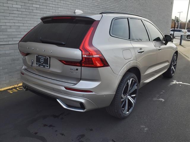 new 2025 Volvo XC60 car, priced at $58,635