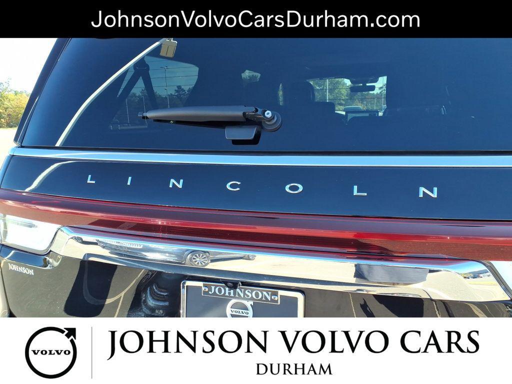 used 2024 Lincoln Navigator car, priced at $63,202
