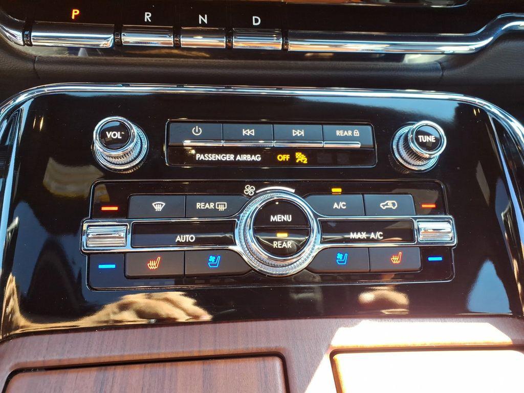 used 2024 Lincoln Navigator car, priced at $65,841