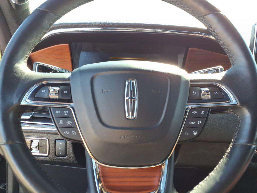 used 2024 Lincoln Navigator car, priced at $65,841