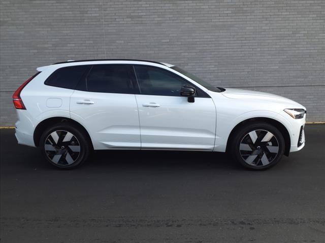 used 2024 Volvo XC60 Recharge Plug-In Hybrid car, priced at $52,691