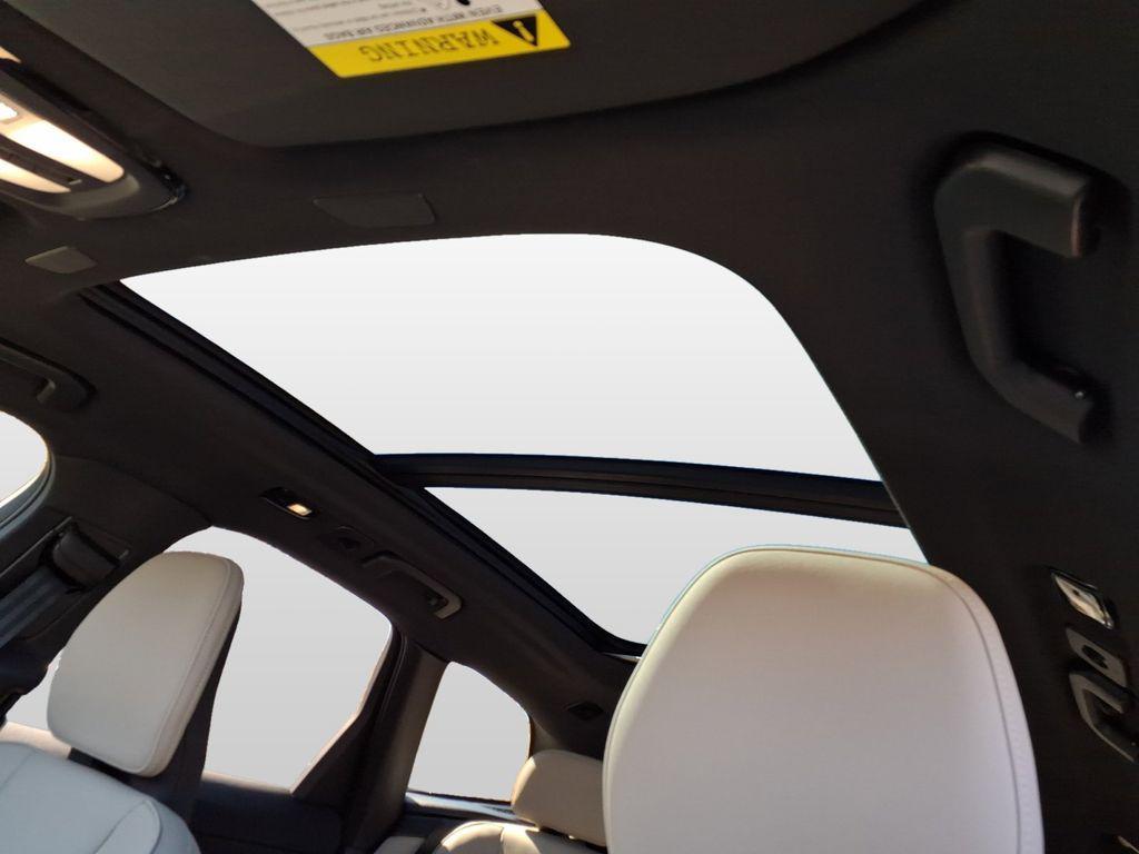 new 2026 Volvo XC60 car, priced at $54,985