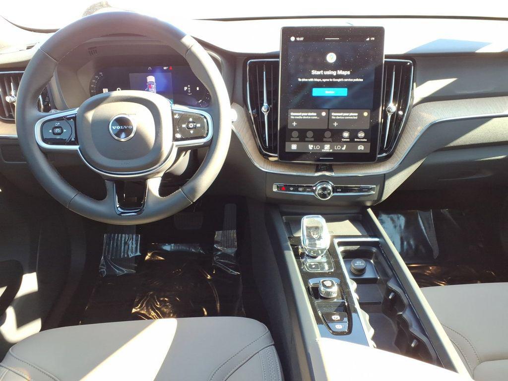 new 2026 Volvo XC60 car, priced at $54,985