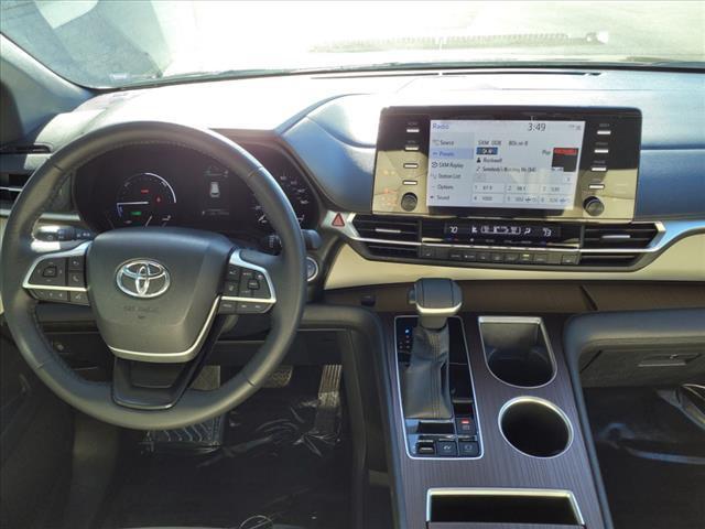 used 2022 Toyota Sienna car, priced at $33,974