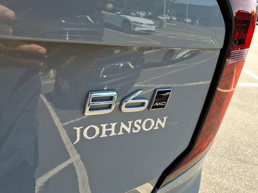 new 2026 Volvo XC90 car, priced at $68,825