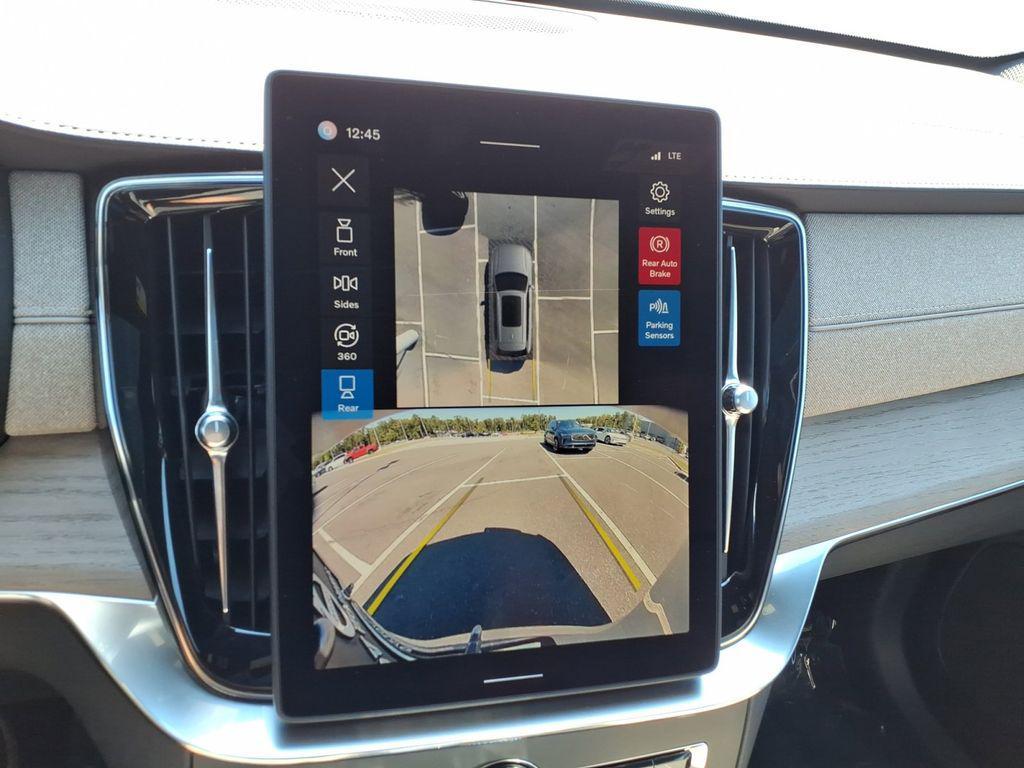 new 2026 Volvo XC90 car, priced at $68,825