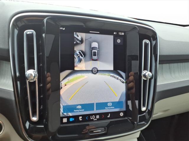 new 2025 Volvo XC40 car, priced at $46,335
