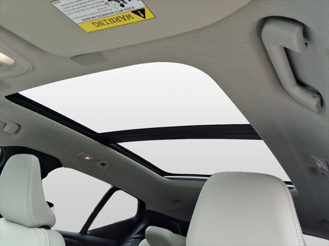 new 2025 Volvo XC40 car, priced at $46,335