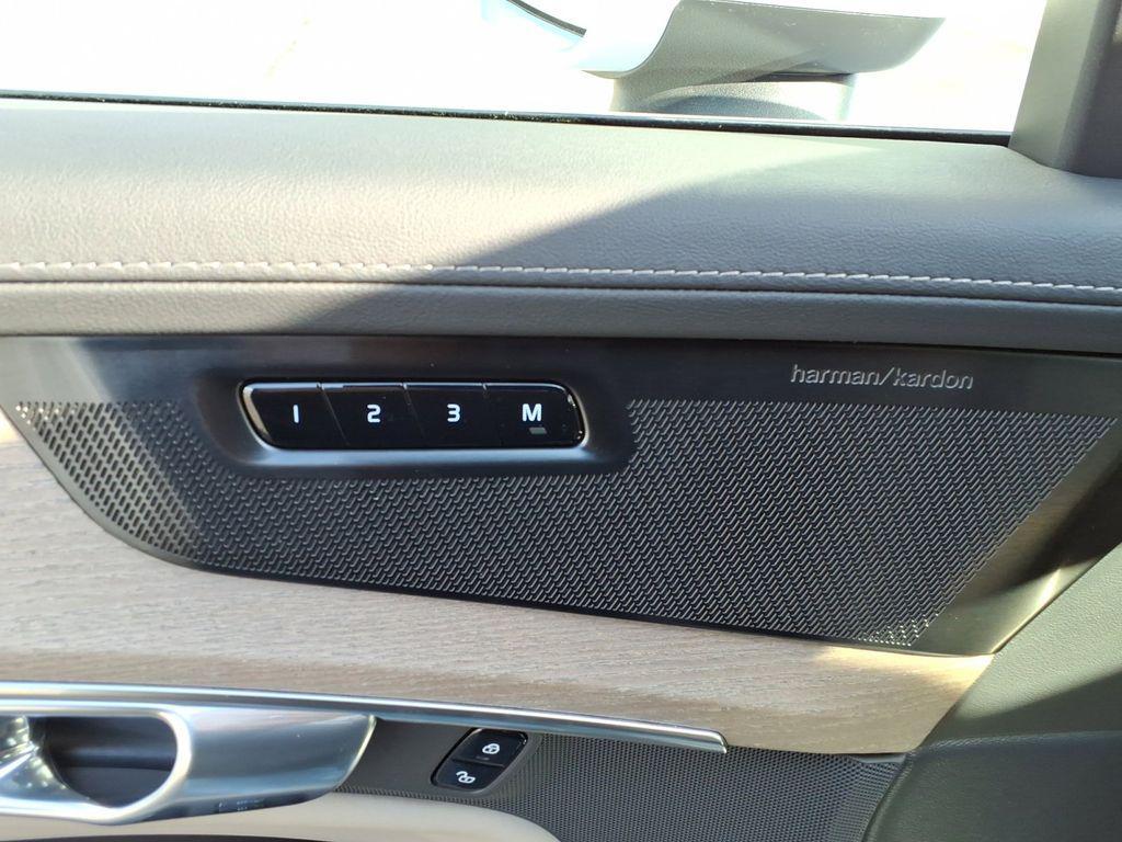 new 2026 Volvo XC90 car, priced at $68,825