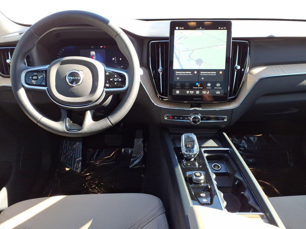 new 2026 Volvo XC60 car, priced at $55,785