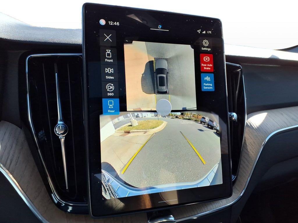 new 2026 Volvo XC60 car, priced at $55,785